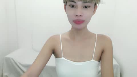 Snapshot of fuckingsexy143 chatting on 09-21-25, 01:51 fuckingsexy143 online show from 09-21-25, 01:51