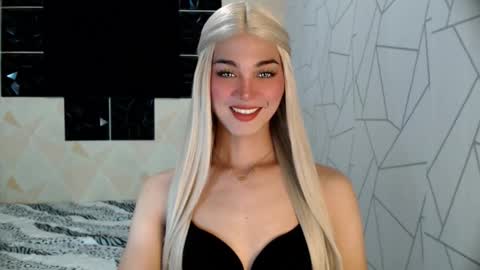 MISS IVANA online show from 01-14-26, 02:06