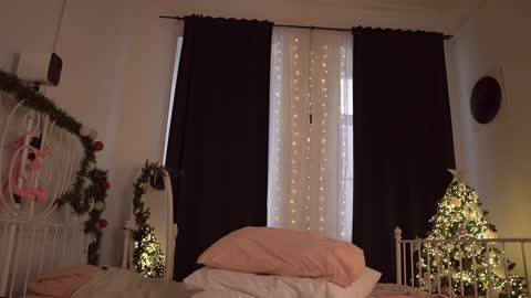 Eva         all my links   online show from 01-11-25, 12:18