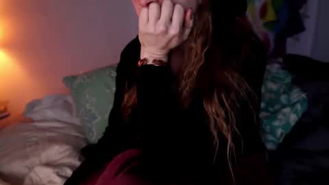 Snapshot of fuckmypussyplz1 chatting on 01-18-25, 11:33 fuckmypussyplz1 online show from 01-18-25, 11:33
