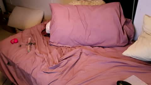 Snapshot of fuckmypussyplz1 chatting on 10-08-25, 10:02 fuckmypussyplz1 online show from 10-08-25, 10:02