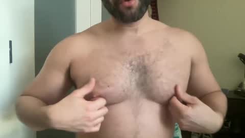 Muscle Bear Jock in Training online show from 01-04-25, 12:49