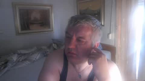 Snapshot of fukingcrazy chatting on 04-30-26, 06:20 fukingcrazy online show from 04-30-26, 06:20