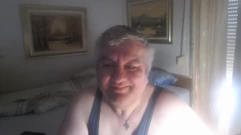 Snapshot of fukingcrazy chatting on 05-01-26, 09:58 fukingcrazy online show from 05-01-26, 09:58
