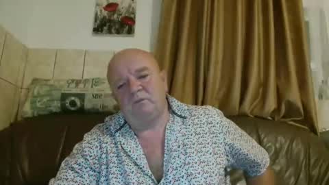 fullballs6 online show from 10-09-25, 02:20