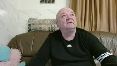 fullballs6 online show from 03-17-26, 03:11