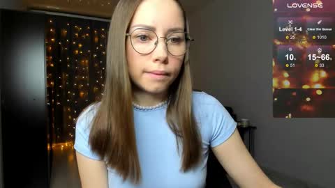 Snapshot of fun__nd__bun chatting on 11-10-25, 01:37 fun__nd__bun online show from 11-10-25, 01:37