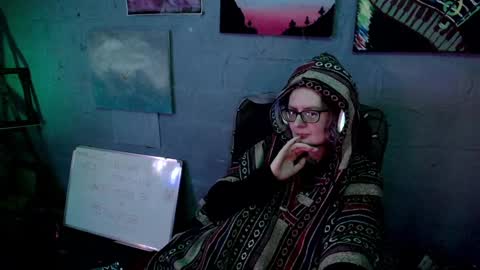 Princess Nellie  Captain Simon online show from 01-14-25, 04:15