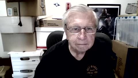 Snapshot of funclemike chatting on 07-19-26, 01:48 funclemike online show from 07-19-26, 01:48