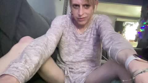 MaddieDEN online show from 02-12-26, 09:48