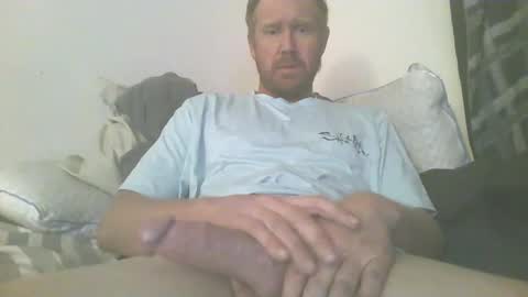 Snapshot of funntimes422 chatting on 02-06-25, 02:00 funntimes422 online show from 02-06-25, 02:00