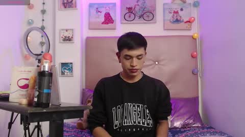 funny_and_horny online show from 11-11-25, 03:28