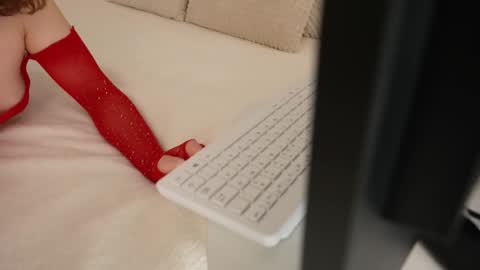 Snapshot of funny_to_see_you_here chatting on 03-13-26, 11:28 Katy Noel - online show from 03-13-26, 11:28