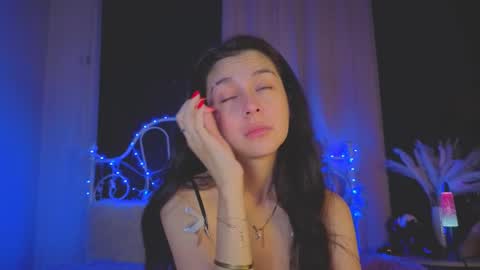 Tiffany online show from 10-13-25, 01:05