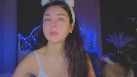 Tiffany online show from 11-28-25, 02:25