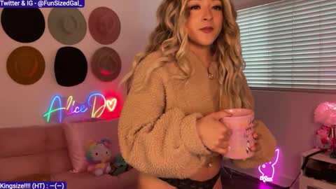 Alice D online show from 02-05-25, 10:33
