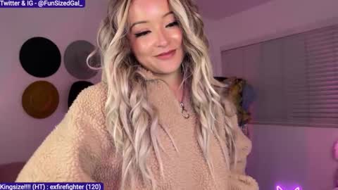 Alice D online show from 02-06-25, 01:38