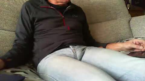 Snapshot of funslimguy chatting on 12-07-24, 02:13 Funslimguy online show from 12-07-24, 02:13