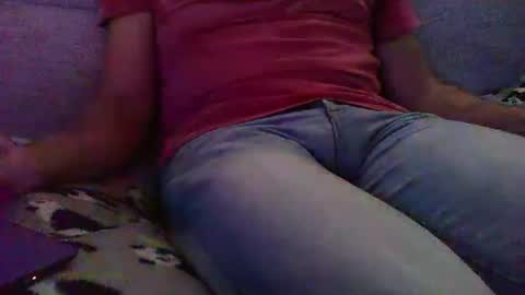 Snapshot of funslimguy chatting on 02-17-25, 08:47 Funslimguy online show from 02-17-25, 08:47