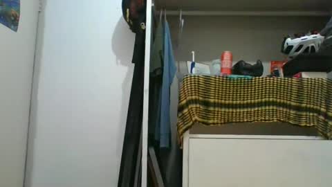 Snapshot of funslimguy chatting on 09-24-25, 03:43 Funslimguy online show from 09-24-25, 03:43