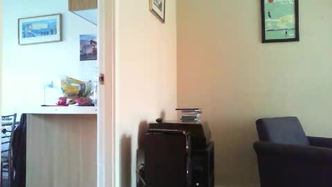 Funslimguy online show from 10-27-25, 03:38