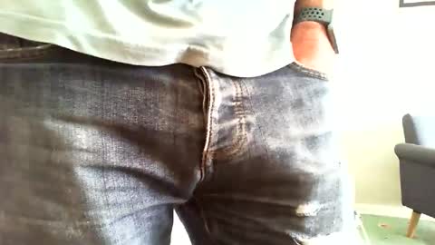 Snapshot of funslimguy chatting on 06-09-26, 02:06 Funslimguy online show from 06-09-26, 02:06