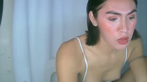 Snapshot of furbby_foxy chatting on 03-03-25, 11:55 LIL LEE online show from 03-03-25, 11:55