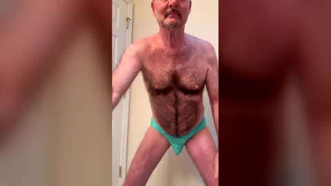 FurryDude online show from 01-18-26, 02:21