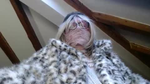 Dany online show from 10-05-25, 06:23