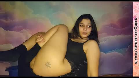 futuresizequeen online show from 02-10-26, 02:59