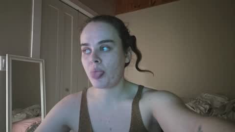 Snapshot of fuxkme_jen chatting on 12-23-24, 11:06 fuxkme_jen online show from 12-23-24, 11:06