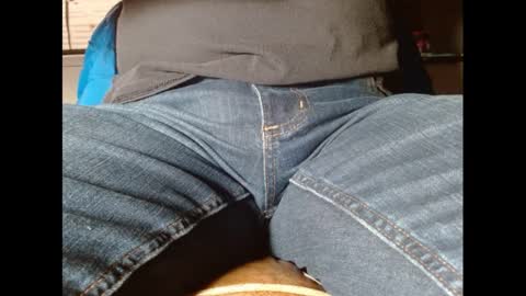 Fuzzy Blues online show from 01-04-25, 05:16