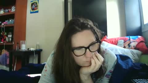 fuzzypeaches87 online show from 05-03-26, 03:40