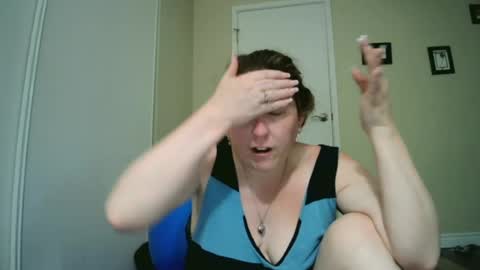 fuzzypeaches87 online show from 07-02-26, 04:02