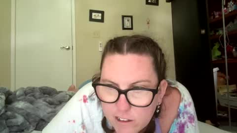 fuzzypeaches87 online show from 08-01-26, 07:02