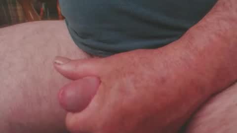 Snapshot of fuzzzman chatting on 11-16-25, 09:26 Mark online show from 11-16-25, 09:26