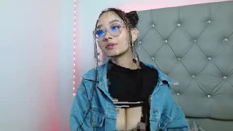 Victoria online show from 09-14-25, 12:32