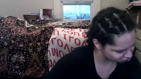noturfae online show from 04-07-26, 09:15