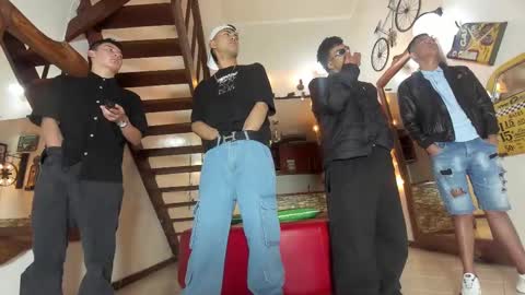 Snapshot of g4mens chatting on 02-23-25, 11:44 G4MENS online show from 02-23-25, 11:44