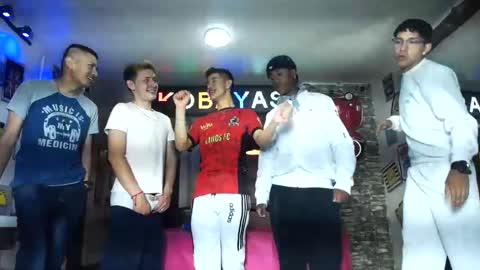 Snapshot of g4mens chatting on 09-19-25, 04:51 G4MENS online show from 09-19-25, 04:51