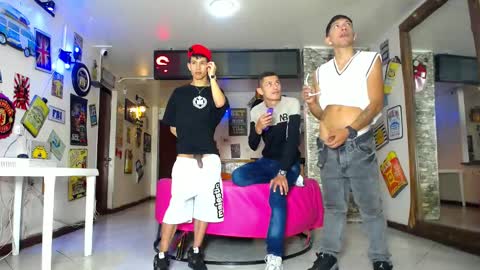 Snapshot of g4mens chatting on 09-29-25, 04:45 G4MENS online show from 09-29-25, 04:45