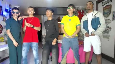 Snapshot of g4mens chatting on 11-03-25, 03:35 G4MENS online show from 11-03-25, 03:35