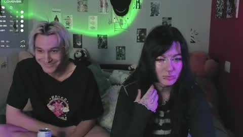 Snapshot of g4tito chatting on 11-04-25, 06:34 g4tito online show from 11-04-25, 06:34