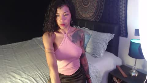 g_bella2025 online show from 01-12-26, 06:57