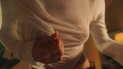 Snapshot of g_ia chatting on 12-20-24, 09:17 G online show from 12-20-24, 09:17