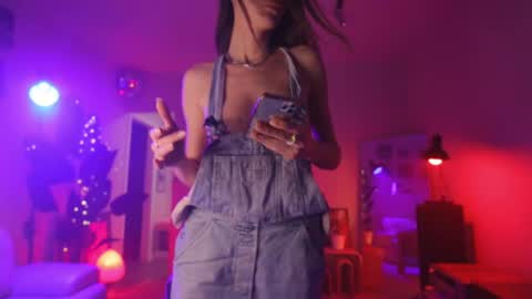 Snapshot of g_ia chatting on 01-01-25, 08:37 G online show from 01-01-25, 08:37