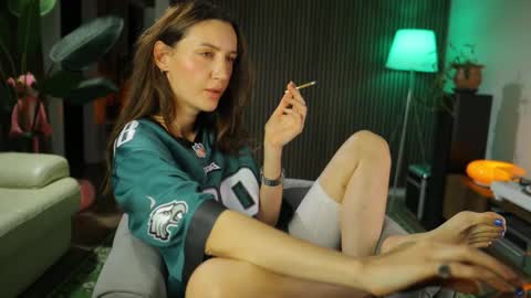 Snapshot of g_ia chatting on 09-09-25, 05:12 G online show from 09-09-25, 05:12