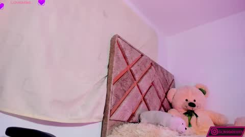 GABRIELA  online show from 03-07-25, 05:40