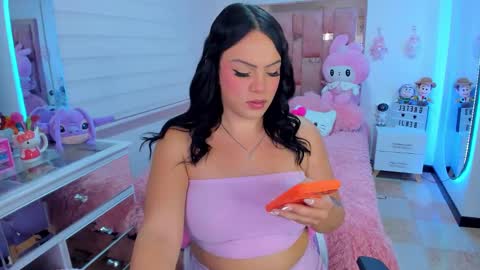 Gabriela online show from 12-19-25, 01:56