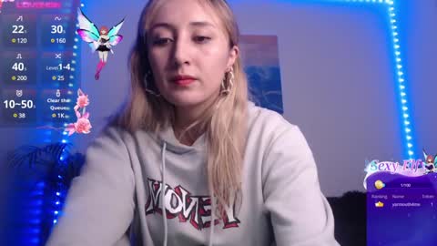 Snapshot of gabb_rioss chatting on 12-27-24, 12:50 Gabriela online show from 12-27-24, 12:50